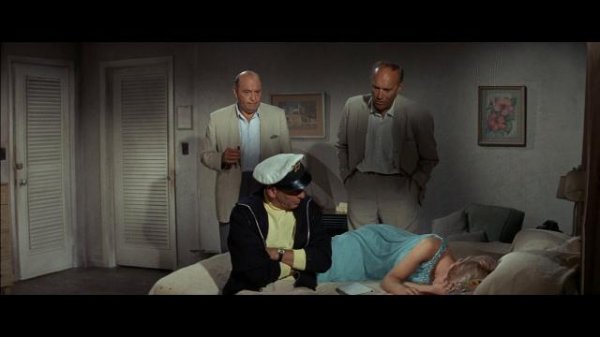 托尼罗姆 Tony.Rome.1967.1080p.BluRay.REMUX.AVC.DTS-HD.MA.2.0-FGT 18.66GB-2.png