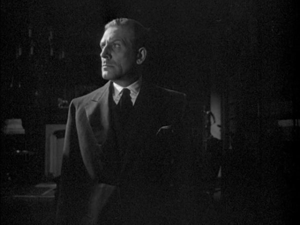 红爪子/血爪 Sherlock.Holmes.And.The.Scarlet.Claw.1944.1080p.BluRay.x264-CiNEFiLE 6.56GB-4.png