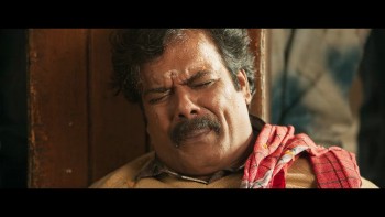 神勇佩塔 Petta.2019.1080p.TELUGU.NF.WEB-DL.DDP5.1-DDR 4GB-5.jpg