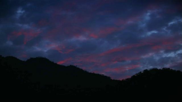 喜马拉雅山脉 Nature.The.Himalayas.2011.1080p.BluRay.x264-SADPANDA 3.28GB-3.png
