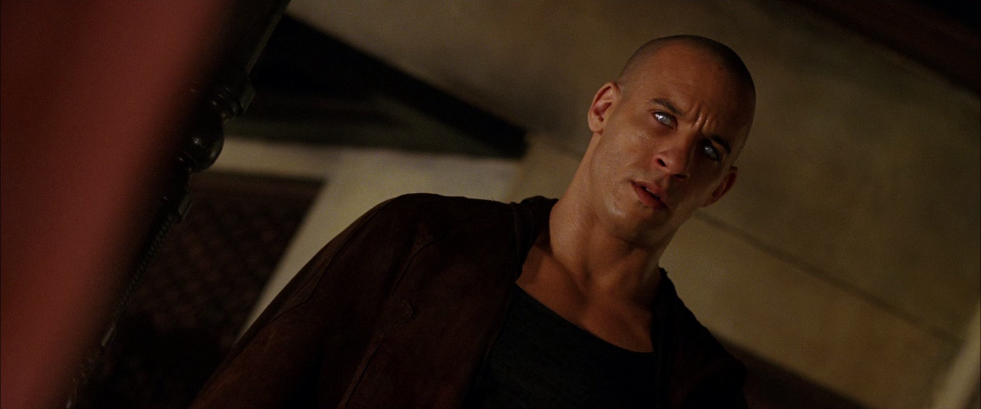 星际传奇[共3部合集][简繁英字幕].Riddick.2000-2013.BluRay.1080p.DTS-HD.MA.5.1.x265.10bit-ALT 32.54GB-2.jpeg