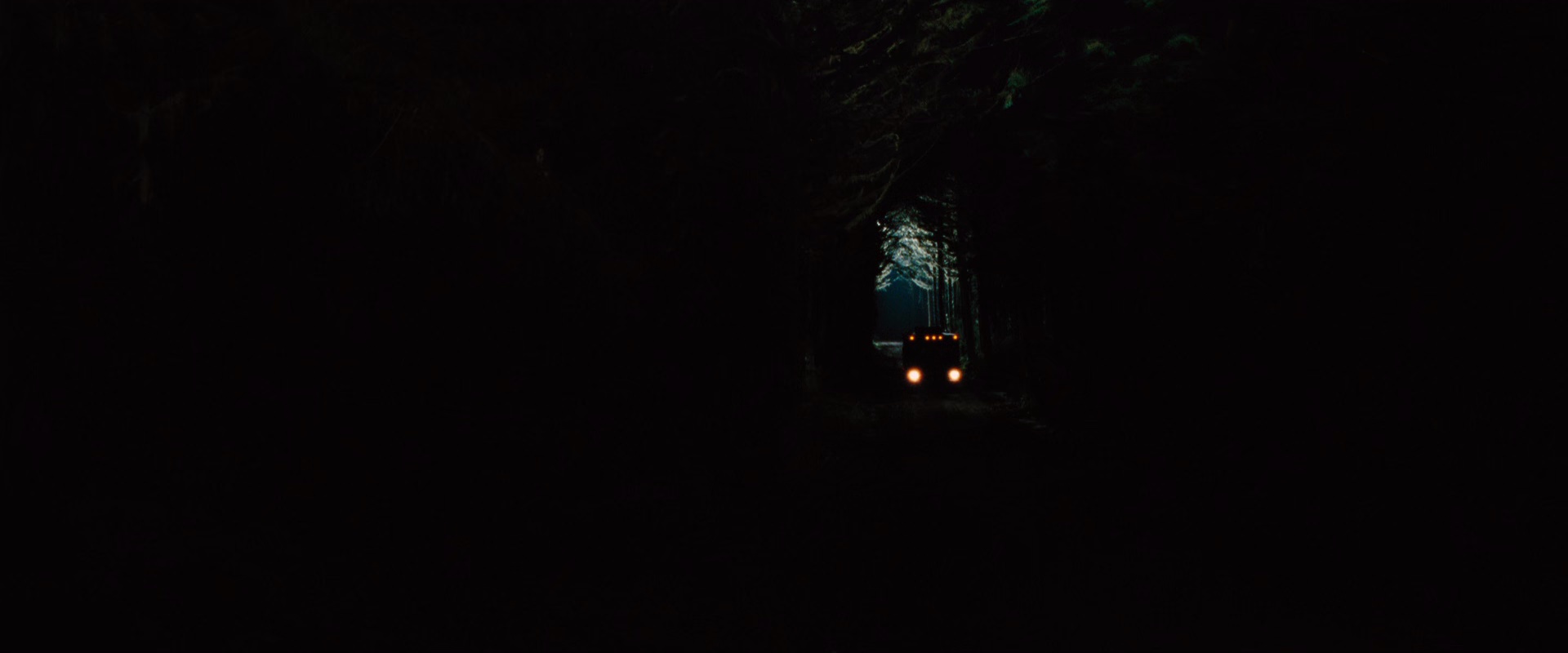 林中小屋[中笔墨幕].The.Cabin.In.The.Woods.2012.BluRay.1080p.x265.10bit-MiniHD 3.85GB-5.jpeg