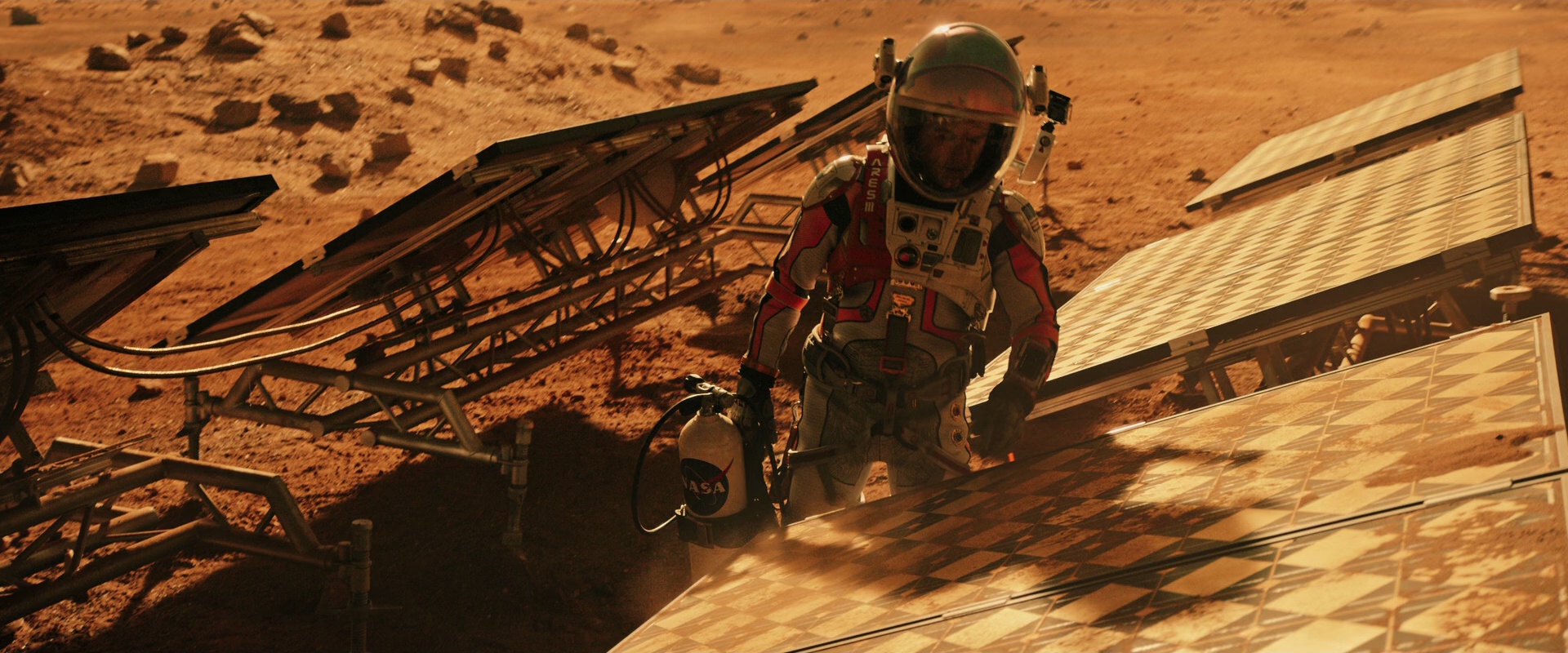 火星救济[国英多音轨/中英字幕].The.Martian.2015.Extended.BluRay.1080p.x265.10bit.2Audio-MiniHD 6.52GB-2.jpeg