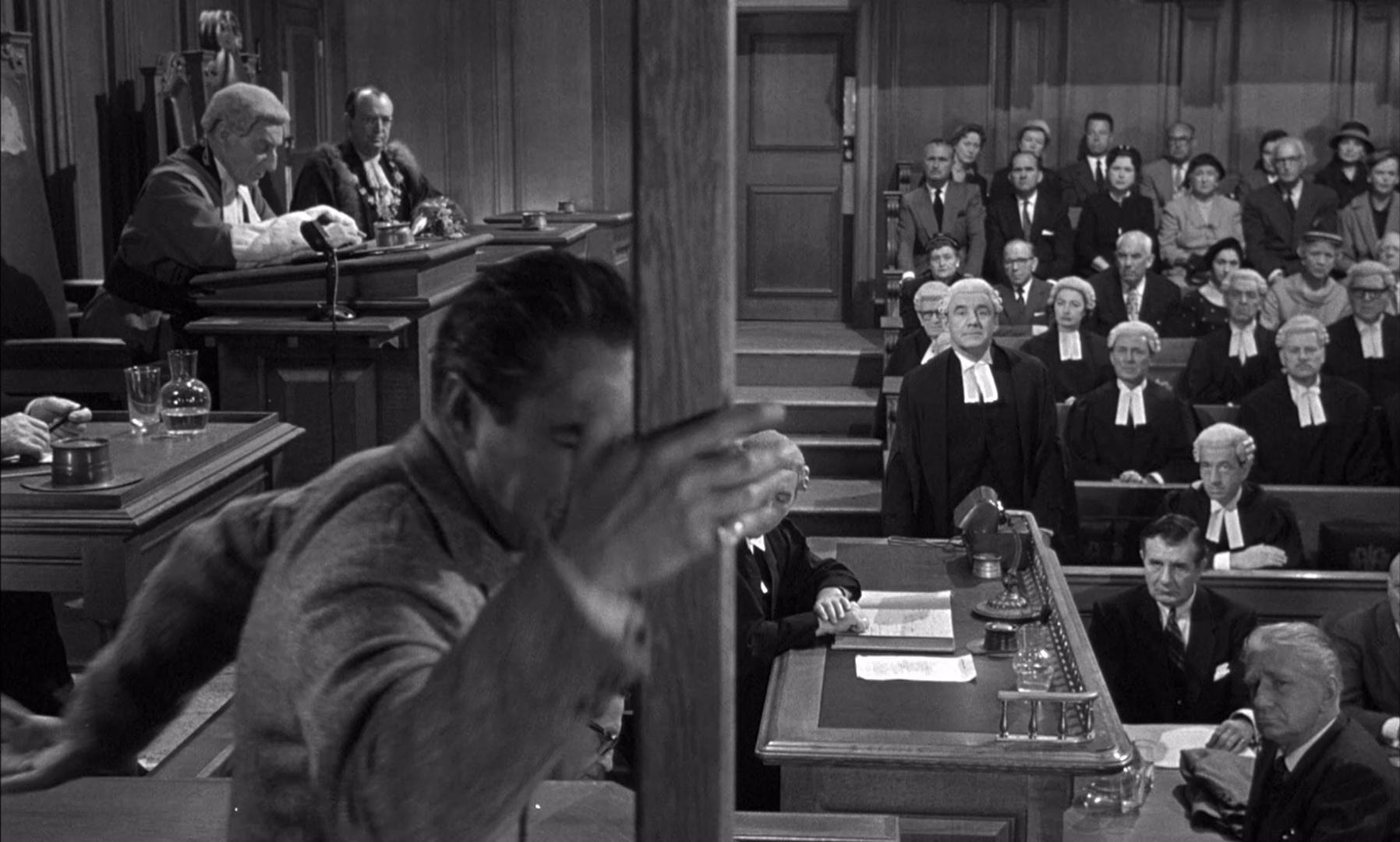 控方证人[中笔墨幕].Witness.for.the.Prosecution.1957.BluRay.1080p.x265.10bit-MiniHD 6.06GB-6.jpeg