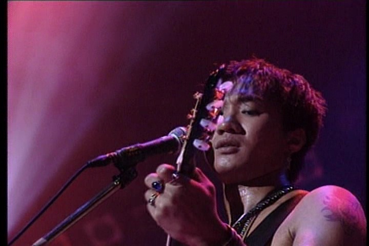 Beyond Live1991生命打仗演唱会完整修复版.Beyond.Touch.The.Life.Live.1991.720P.Concert DVD.AC3-TAG 4.17GB-7.jpg