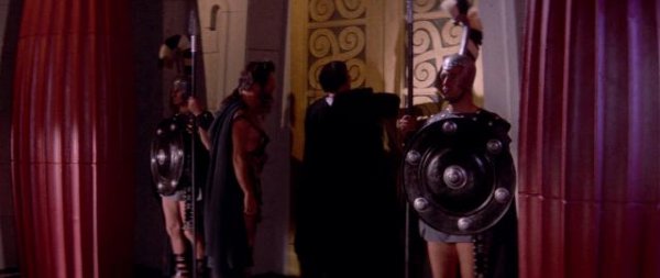 力士地心历险记 Hercules.in.the.Haunted.World.1961.DUBBED.1080p.BluRay.x264.DTS-FGT 7.81GB-3.png