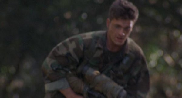 双狙人/狙击手 Sniper.1993.1080p.BluRay.x264.DTS-FGT 9.11GB-3.png